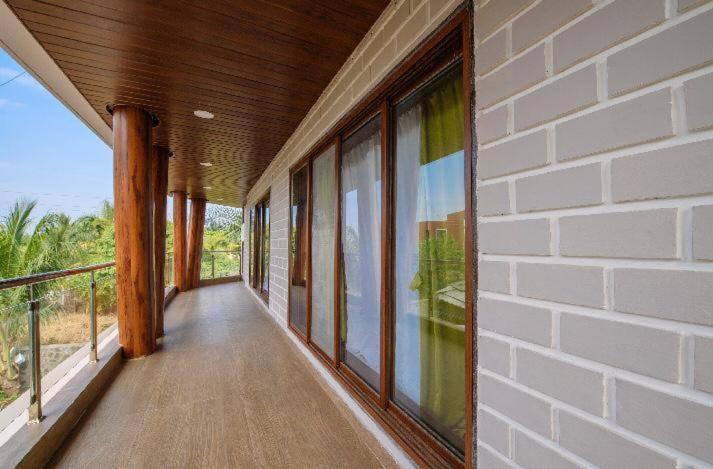 Coral Bay Villa Kashid Екстериор снимка