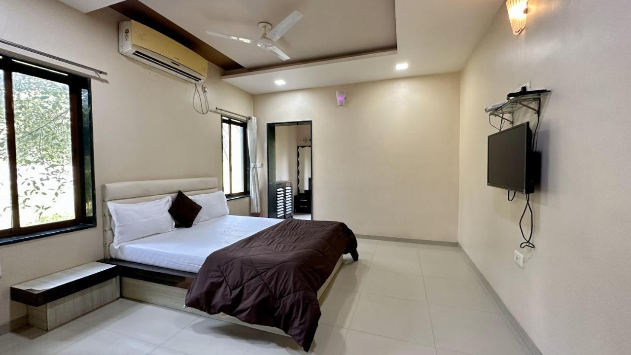 Coral Bay Villa Kashid Екстериор снимка