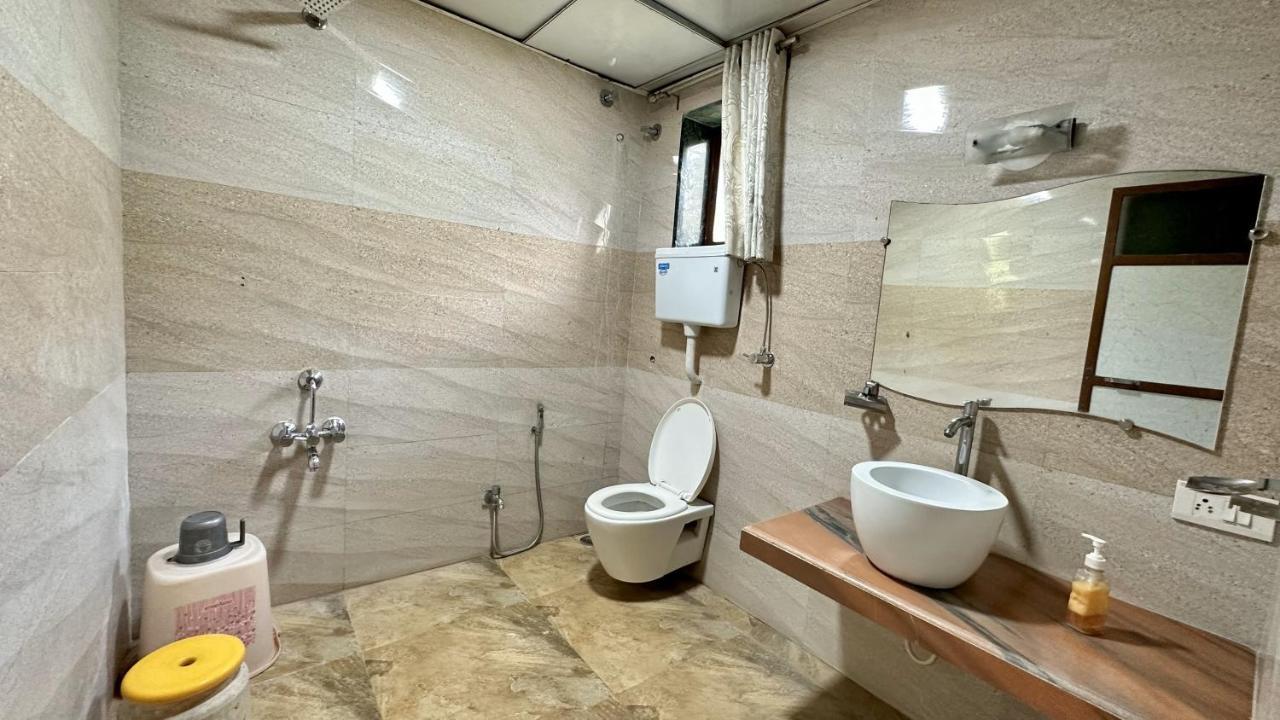 Coral Bay Villa Kashid Екстериор снимка